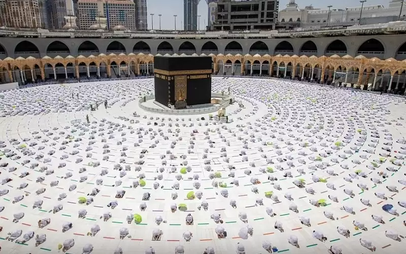 ثاني حج إلى مكة بعدد محدود