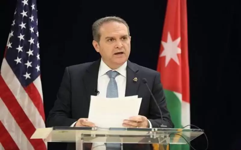 الهواري: سنعطي المطعوم لكل من يرغب