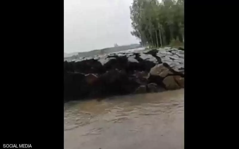 ظهور أرض بشكل مفاجئ في الهند