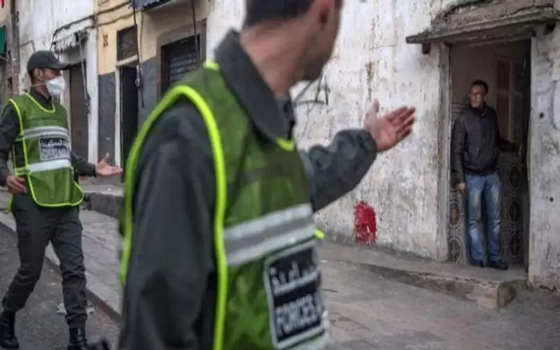 المغرب يواجه تفشي كورونا بحظر تنقل