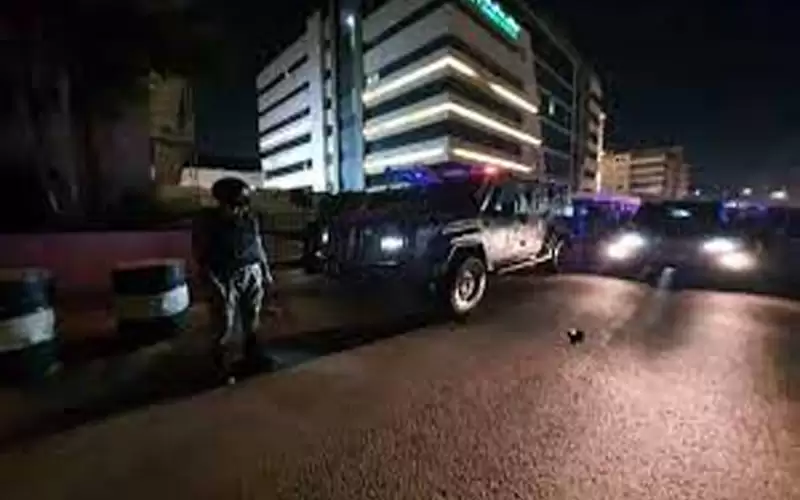 الاستماع للشهود والطاقم الطبي والتمريضي في