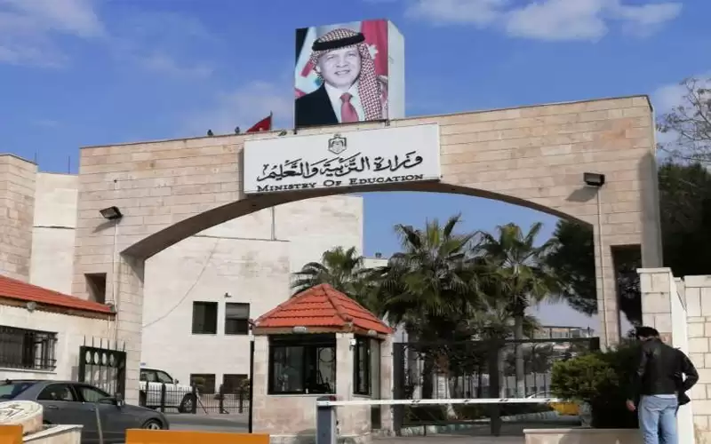 التربية: 3 آلاف معلم جديد يباشرون