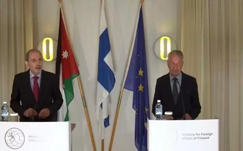 الصفدي: اللاجئون في الأردن مسألة مثيرة