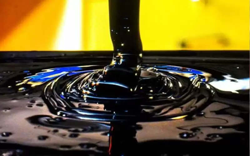 النفط يستعد لتكبد أكبر خسارة أسبوعية