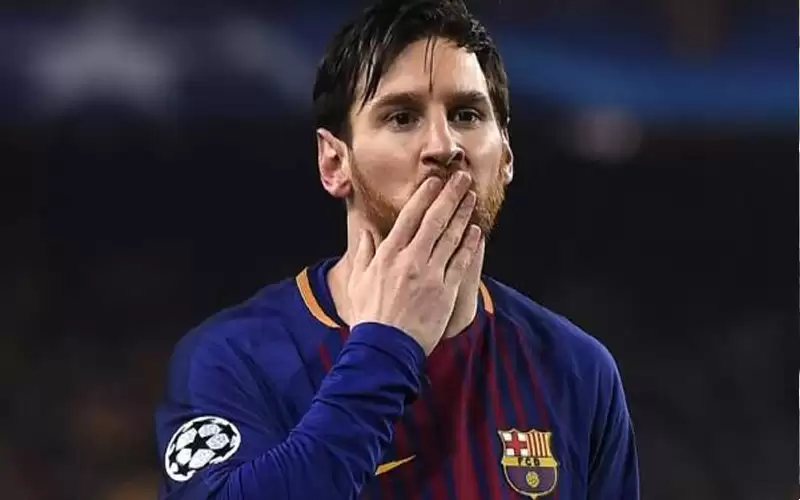 بعد إعلان رحيله رسميا .. ميسي