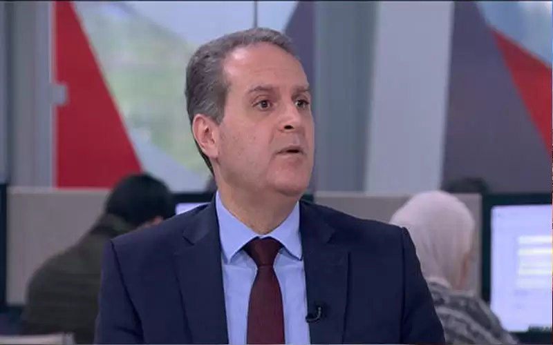 الهواري: نسعى لتحسين الرعاية الصحية