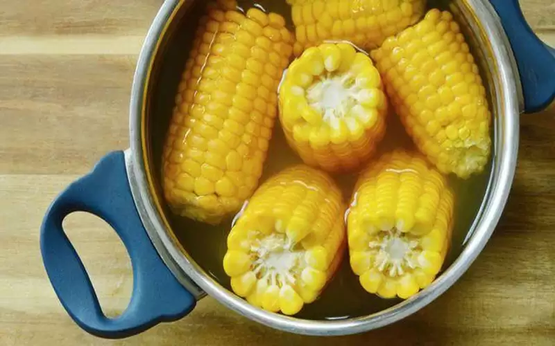 لا تتخلصي منها.. إليك فوائد ماء