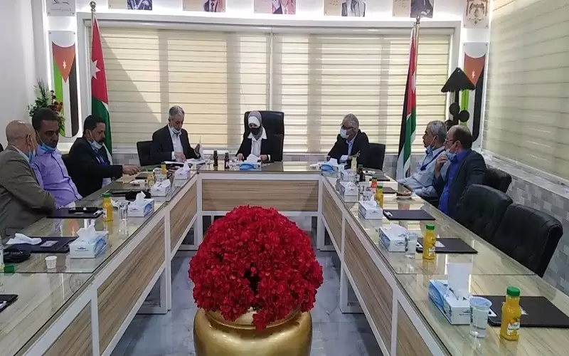 الصحة تبحث التعاون في معالجة المرضى