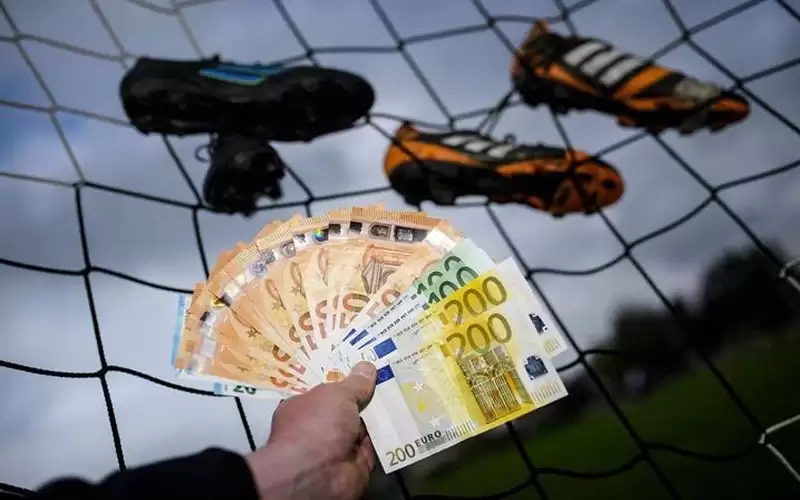 تعرف على الرياضيين الأعلى أجرا في