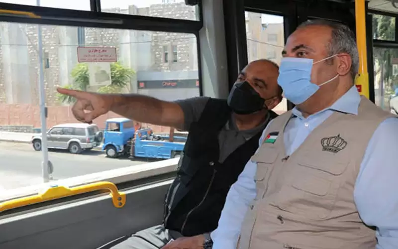 %65 من المواطنين لا يستخدمون النقل