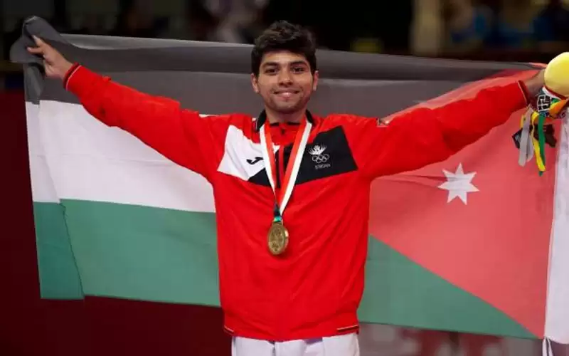 مصاطفة: واجهت ضغوطات بسبب دراستي للطب