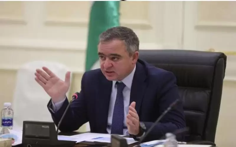 الوزير النابلسي يؤكد أهمية السعي لبناء