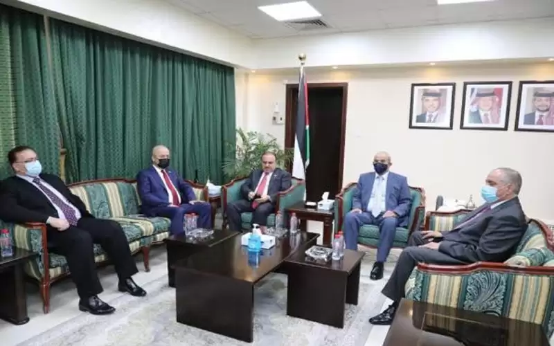 وزير العدل ونظيره العراقي يبحثان سبل