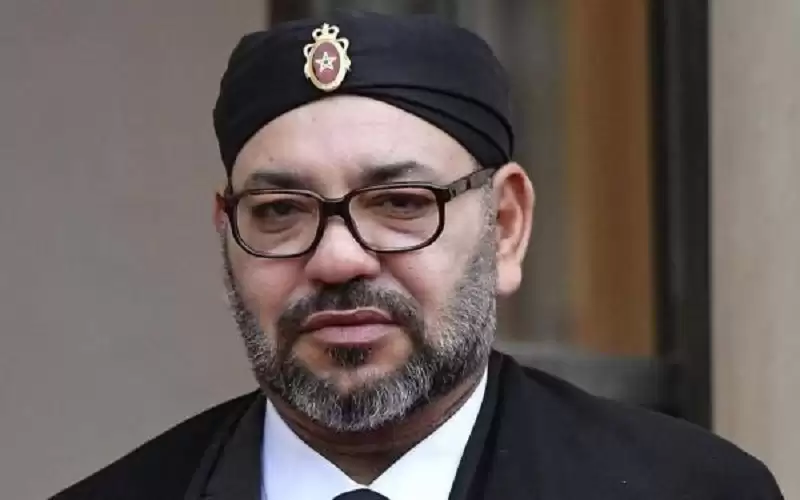 ملك المغرب يعزي الرئيس الجزائري في