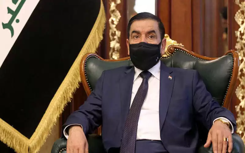 وزير الدفاع العراقي يهدد بقتل شقيقه