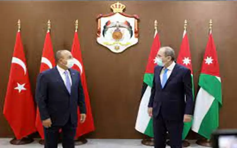 اوغلو يشكر الأردن على الدعم خلال