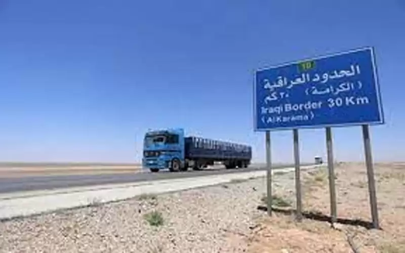 السماح بدخول الشاحنات الأردنية والعراقية للبلدين