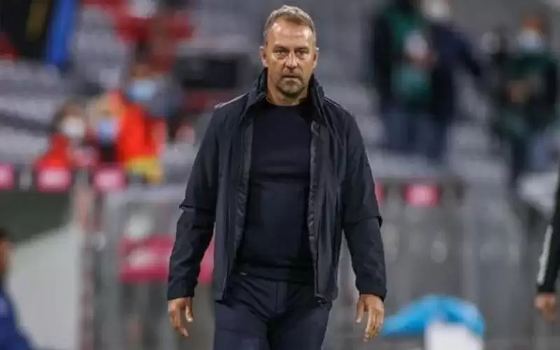 4 وجوه جديدة في أول قائمة