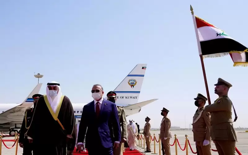 رئيس مصر ورئيس وزراء الكويت يصلان