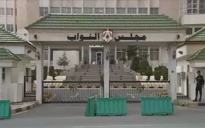 وفد نيابي برئاسة رئيس مجلس النواب