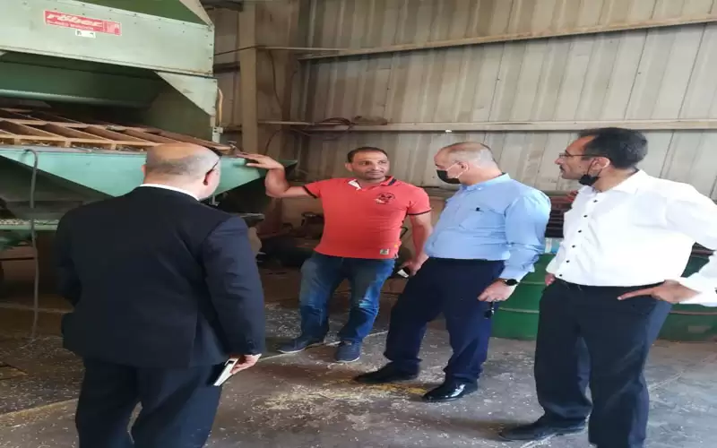مدير عام المؤسسة التعاونية يتفقد محطة