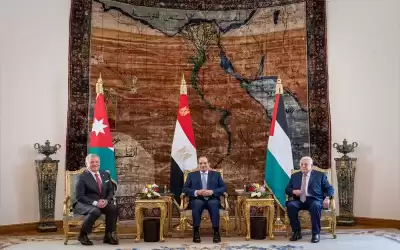 بدء أعمال القمة الثلاثية الأردنية الفلسطينية