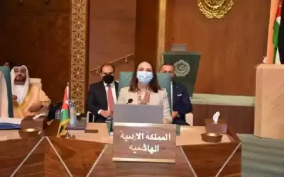 الوزيرة علي تناقش منطقة التجارة الحرة