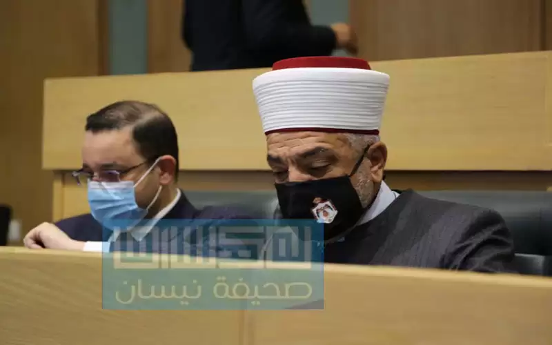 وزارة الأوقاف تنفي صدور قرار بمنع