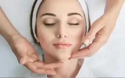 طرق استخدام الفازلين في روتين جمالك