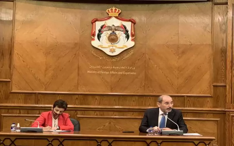 الصفدي يبحث مع سفراء الاتحاد الأوروبي