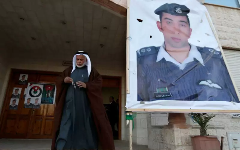 كشف هوية داعشي شارك بقتل الشهيد