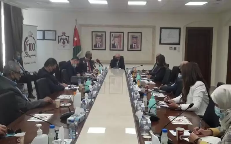 الكسبي يستقبل نظيره الفلسطيني