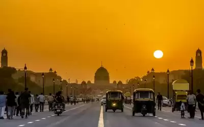 آلاف المزارعين الهنود يحتجون على قوانين
