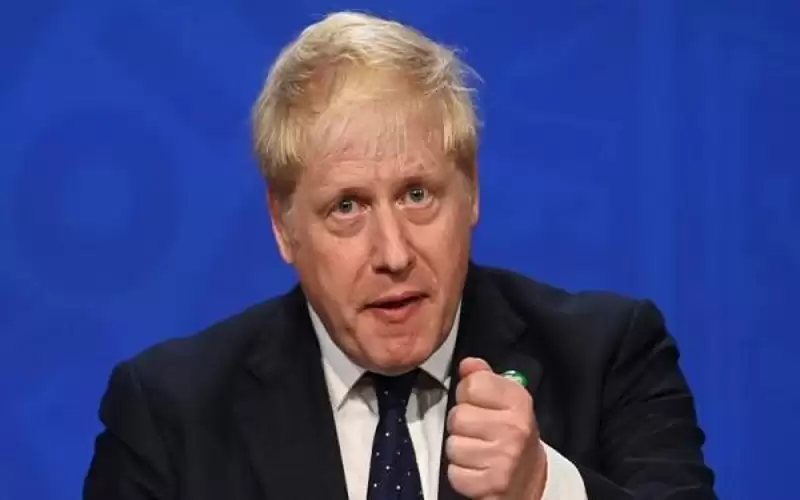 جونسون يعلن رفع الضرائب في بريطانيا