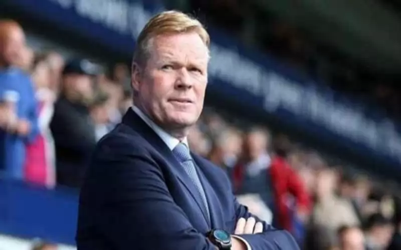 كومان يحسم مستقبله مع برشلونة