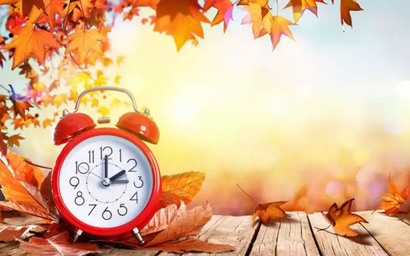 متى يبدأ العمل بالتوقيت الشتوي في