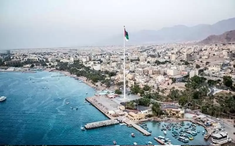 20 الف مصري عبروا العقبة الى