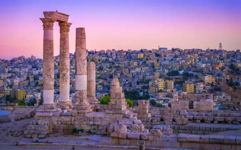 أردننا جنة يسير رحلات سياحية لـ