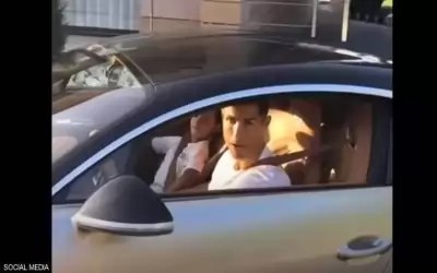 رونالدو يحضر تدريبات مانشستر يونايتد بسيارة