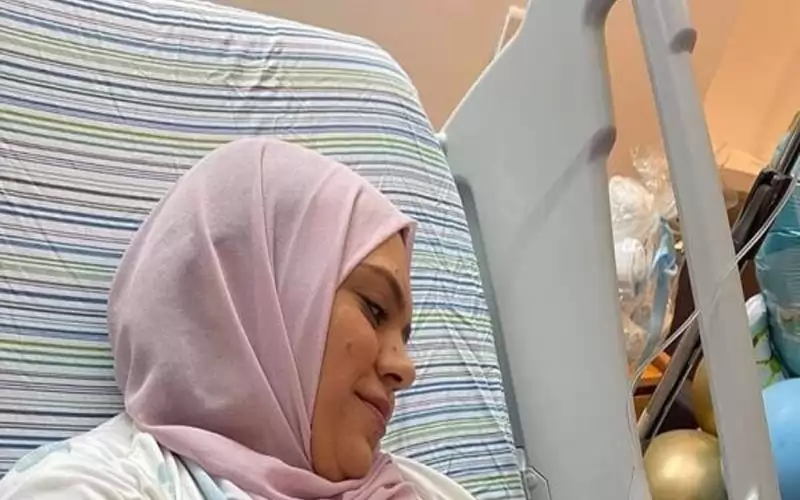 الأسيرة المحررة أنهار الديك تضع مولودها