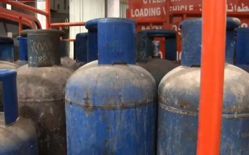 قلق في لبنان من 900 ألف