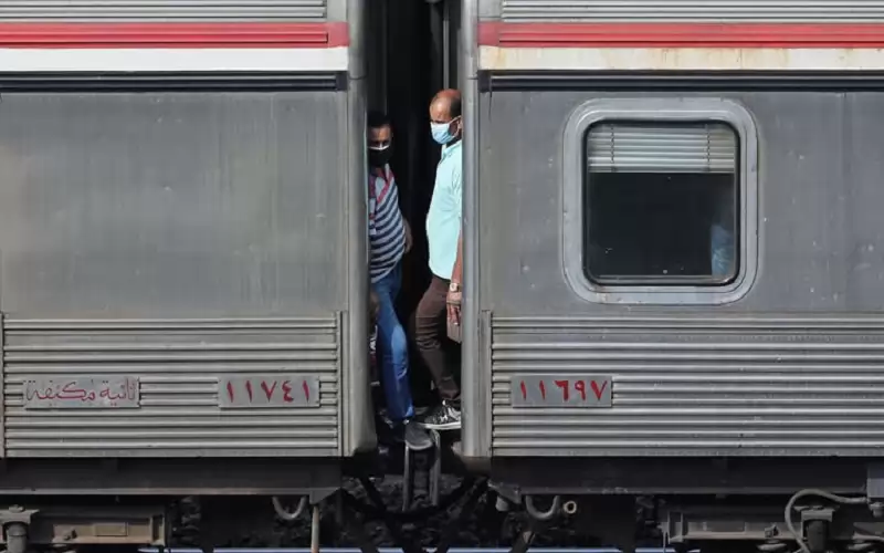 مصر.. إصابات إثر خروج قطار عن
