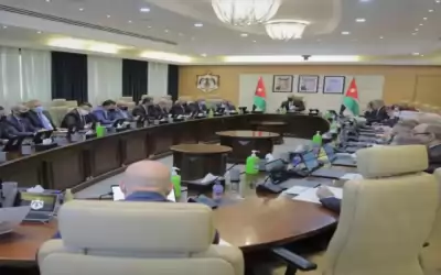 الحكومة تعدل أسس منح المستثمرين الجنسية