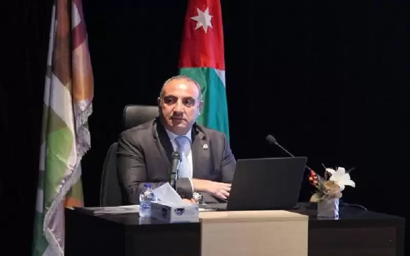 الشواربة 2 مليار و400 مليون دينار