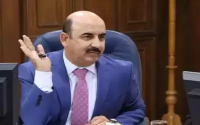 الصبيحي للحكومة: أعطوني موظفا واحدا وظيفته