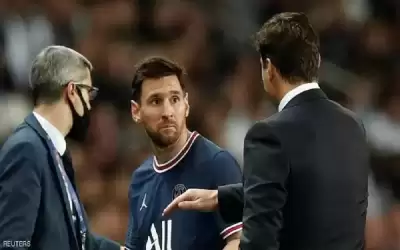 ميسي غاضب .. وبوكيتينو يبرر قراره: