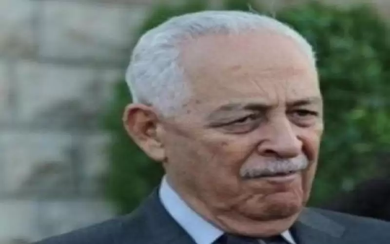 العيسوي ينقل تعازي الملك إلى عشيرة