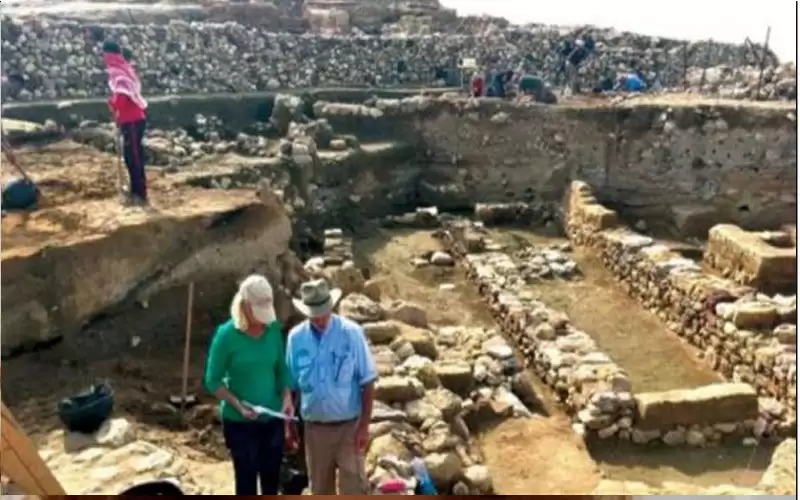 انفجار جوي وراء تدمير مدينة قديمة