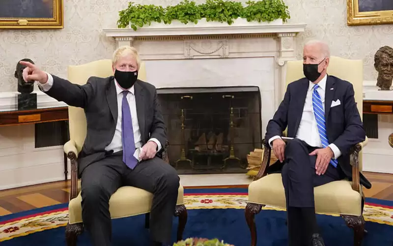 جونسون وبايدن يحددان شرطا للاعتراف بطالبان