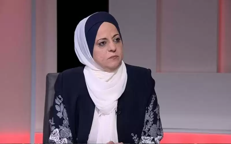 الحمود رئيسا لهيئة الاستثمار اضافة للتشريع
